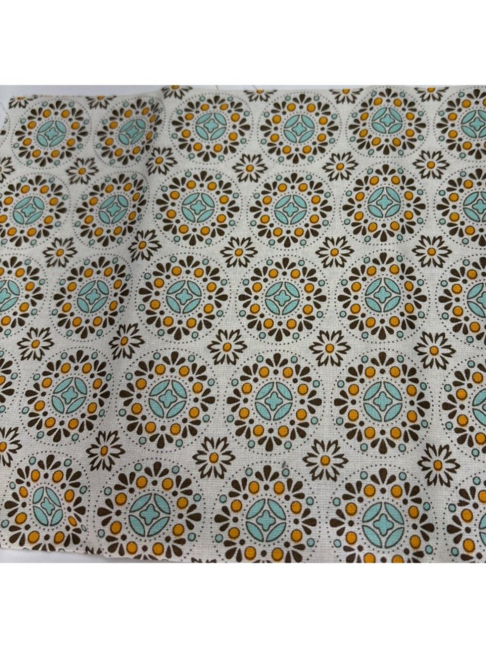 Retro Floral Cotton Fabric 18" x 27" Turquoise & Yellow Circle Daisy Quilting Su